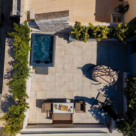 Ninemian Suites Syros Ermoupoli Exterior photo