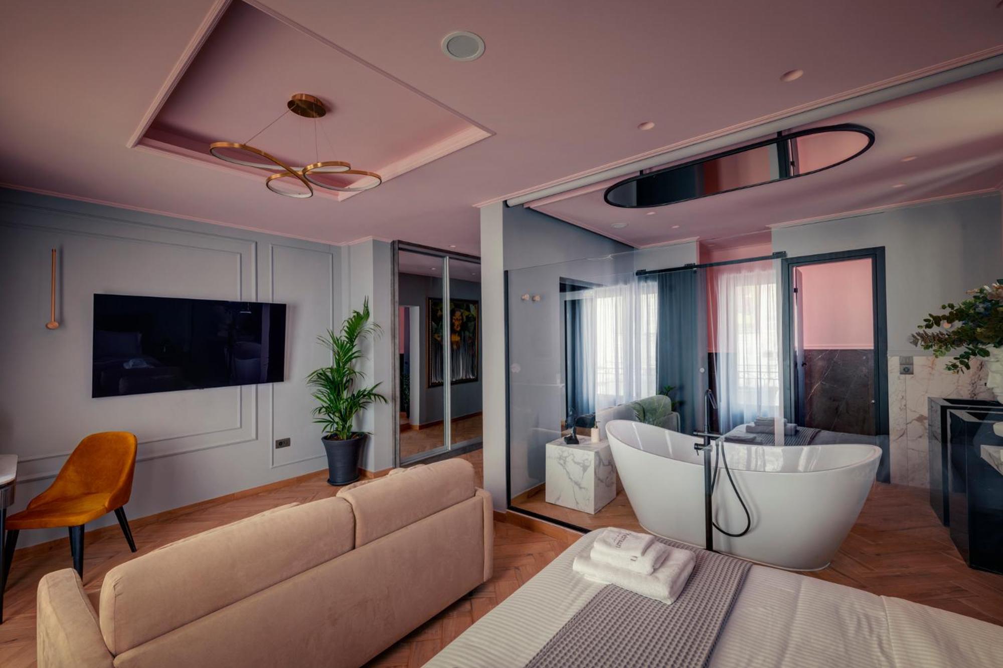 Ninemian Suites Syros Ermoupoli Exterior photo