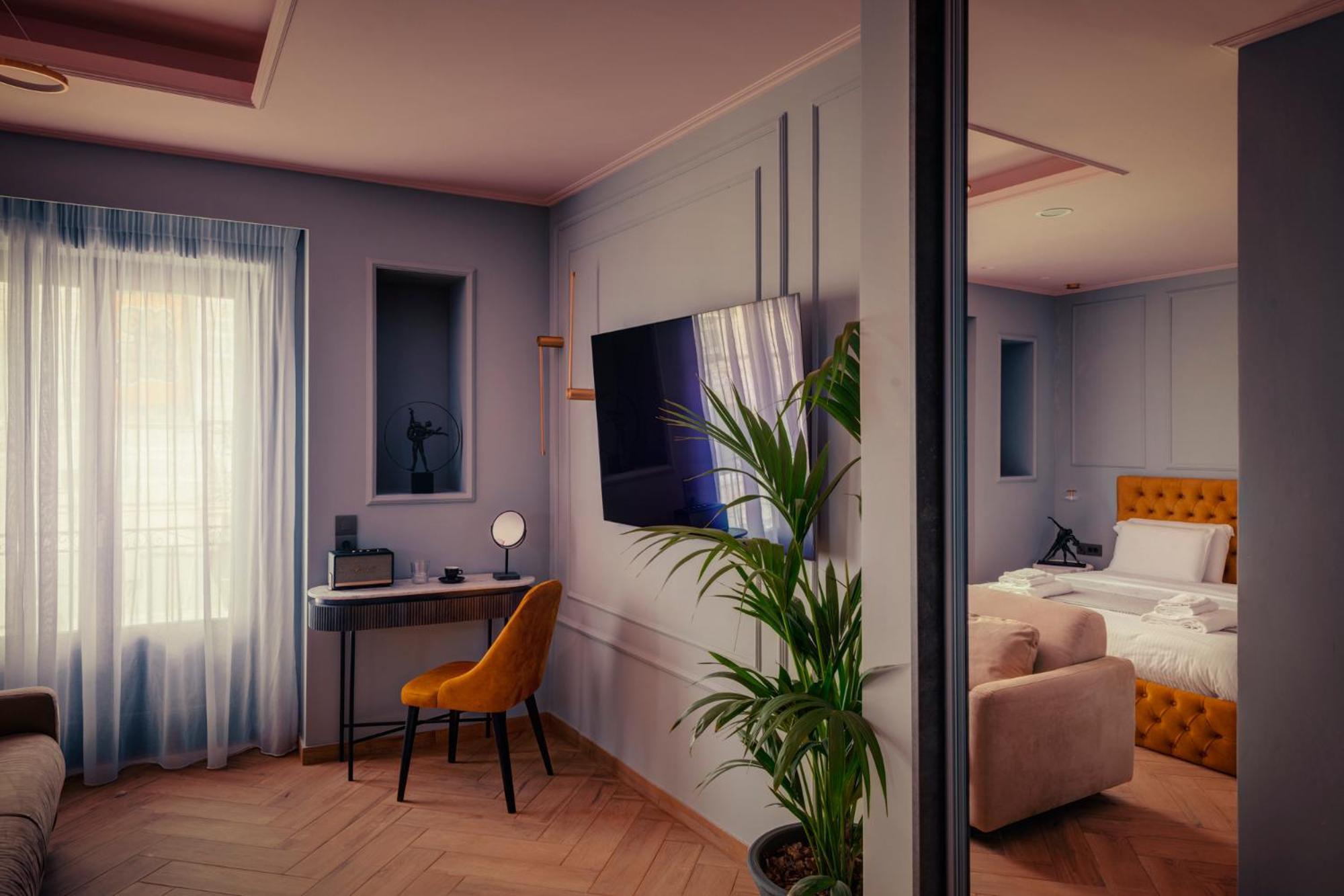 Ninemian Suites Syros Ermoupoli Exterior photo